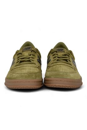 Sneaker uomo in camoscio colore militare. NEW BALANCE | CT500-TRA